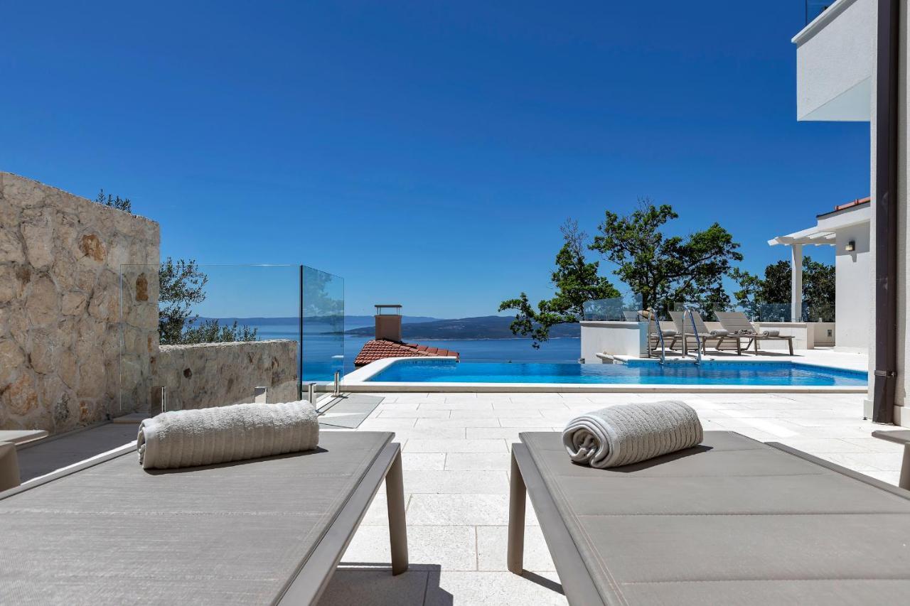 Villa Prestige Baška Voda エクステリア 写真