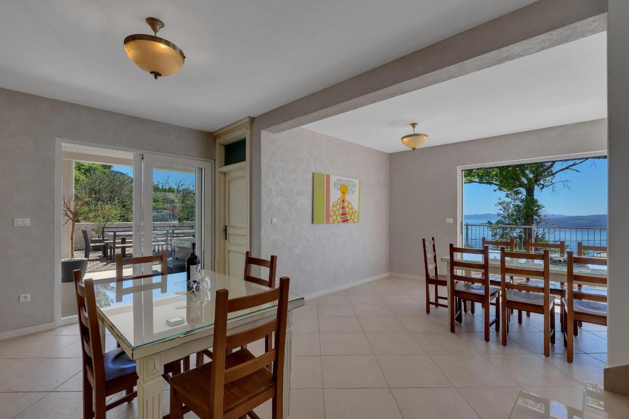 Villa Prestige Baška Voda エクステリア 写真